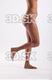 Leg flexing reference of nude Cecelia 0006